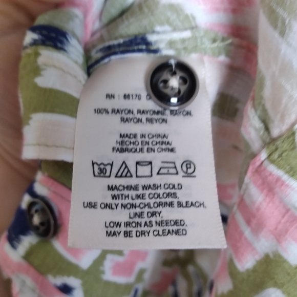 Anthropologie Maeve Ikat Print Pleated Button Front Sleeveless Tank Top Size 0 - Picture 9 of 9